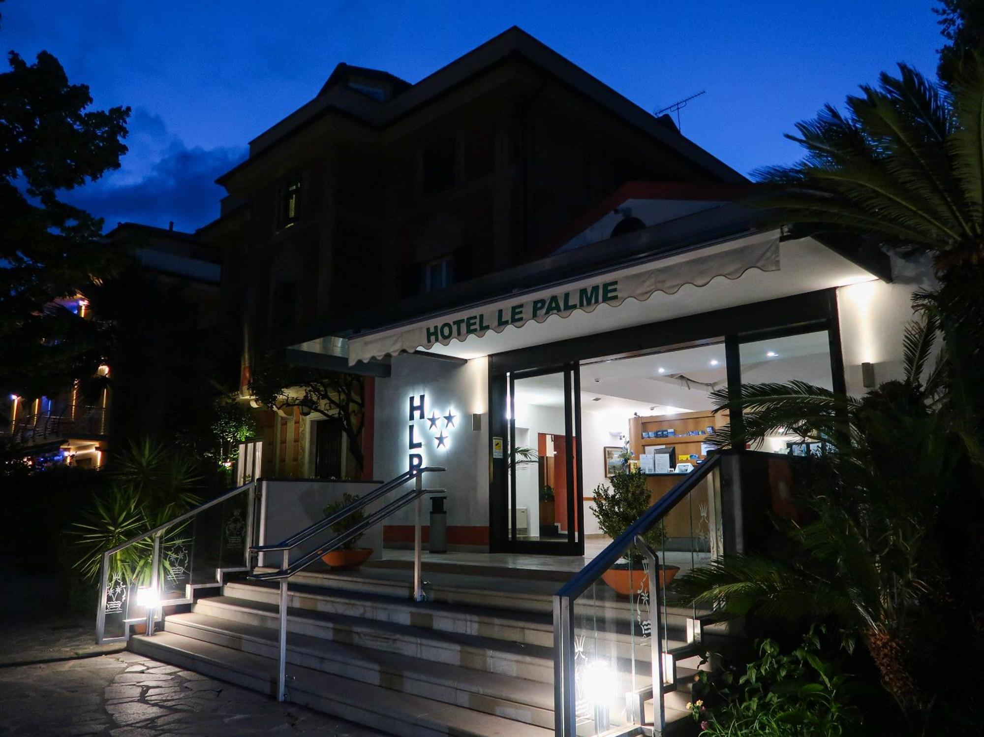 Hotel Le Palme Varazze Exterior photo
